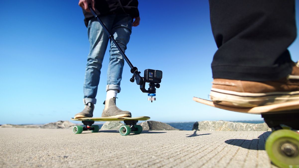 Мобільні відеографи оцінять: на Kickstarter став хітом продажів кишеньковий стабілізатор