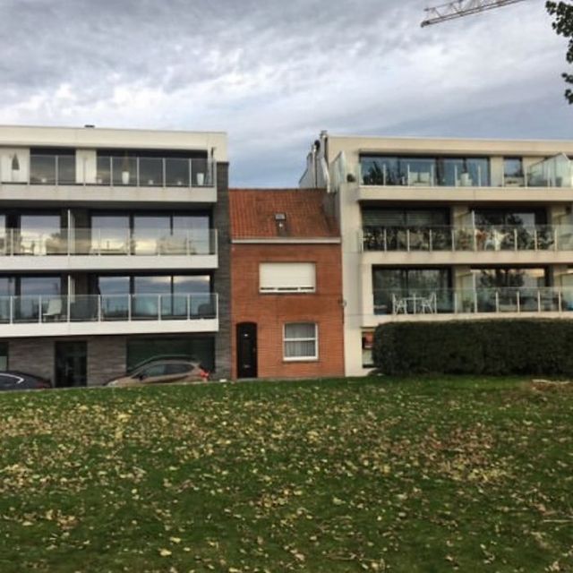 Потворна бельгійська архітектура, яка дивує: епічні фото - фото 414100