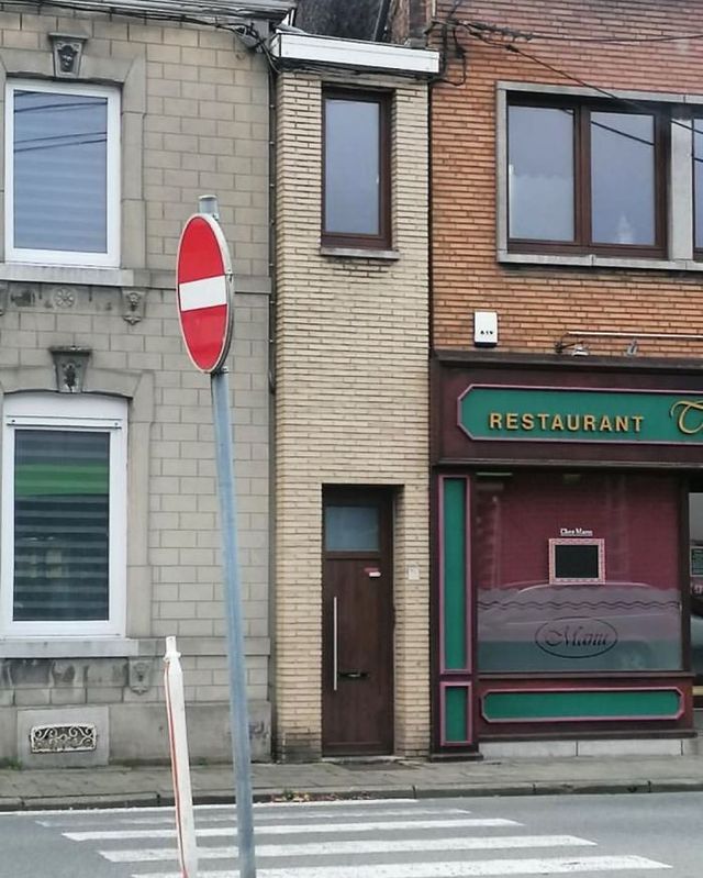 Потворна бельгійська архітектура, яка дивує: епічні фото - фото 414106