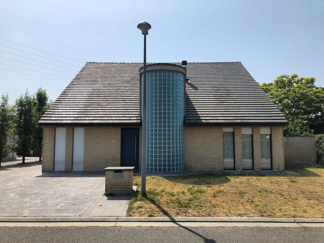 Потворна бельгійська архітектура, яка дивує: епічні фото - фото 414109