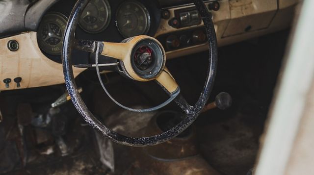 Закинули на 40 років: у США знайшли гараж з класичними Alfa Romeo - фото 414225