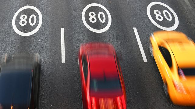 Пристрій показав, що авто розігнали до 703 км/год - фото 414960