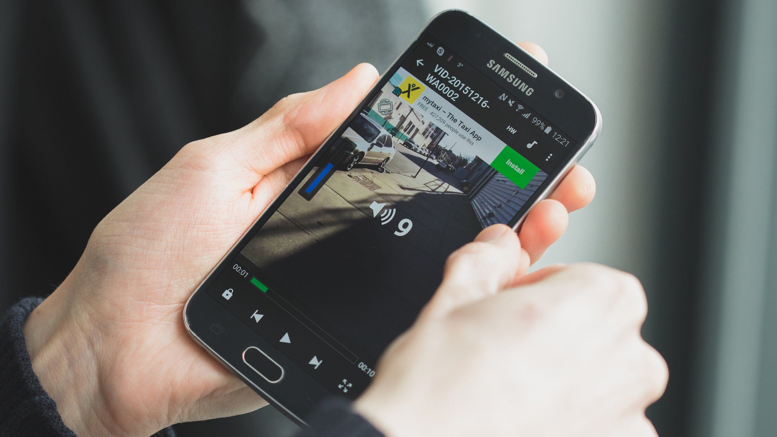 Один з найпопулярніших відеоплеєрів для Android виявився небезпечним