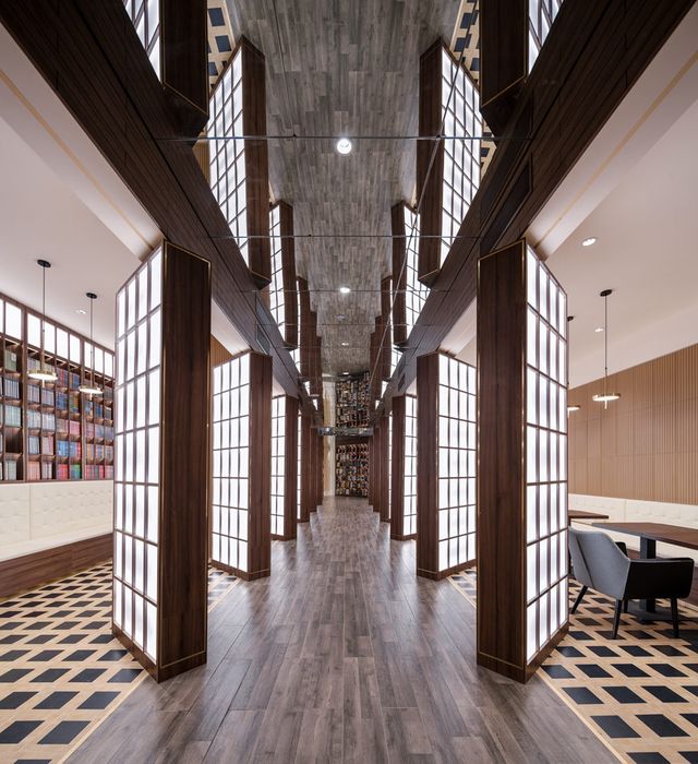 Книголюби оцінять: дивіться, як виглядає футуристична книгарня у Пекіні - фото 415200