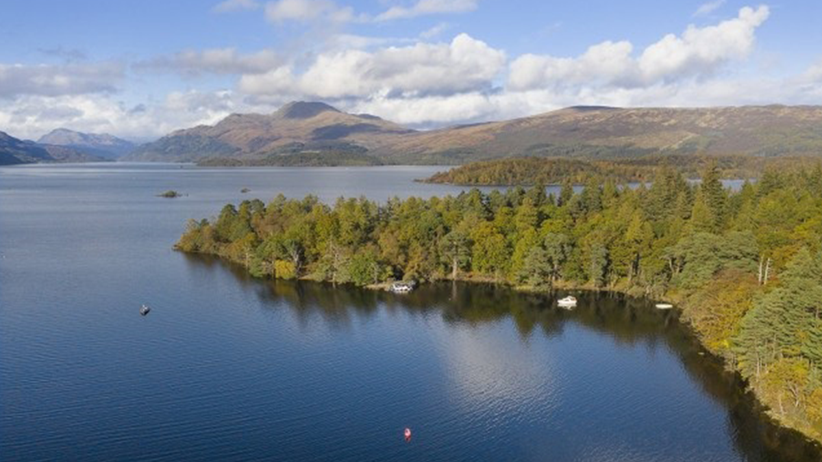 Безлюдний острів Inchconnachan - фото 1