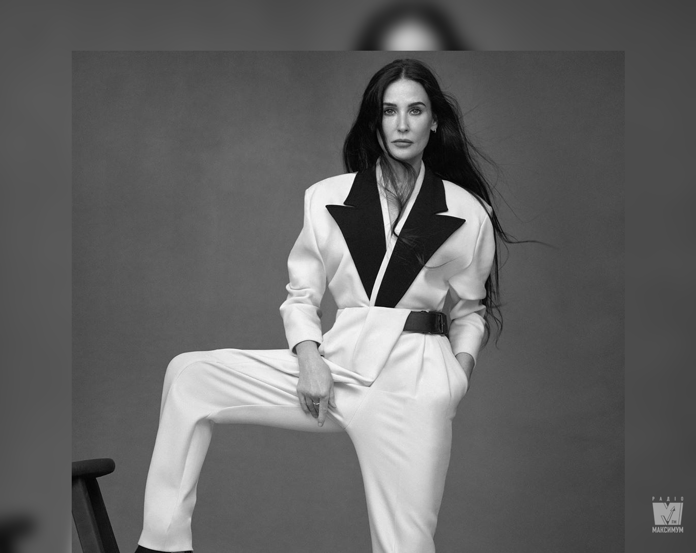 Демі Мур запустила аудіосеріал про секс і кризу стосунків у сім'ї