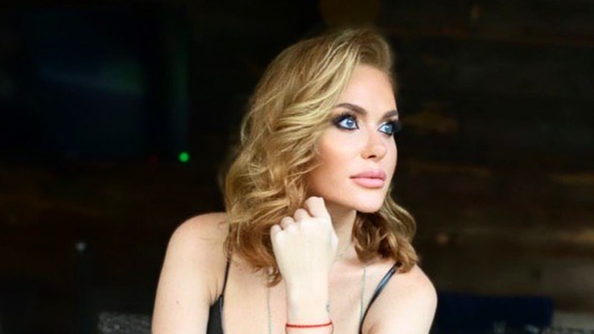 Слава Камінська - фото 1