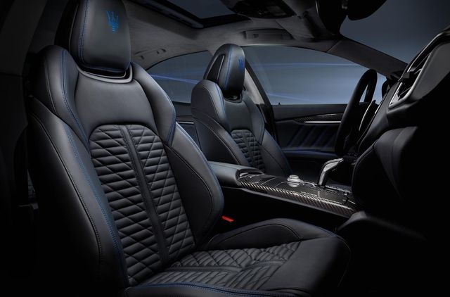 Maserati презентувала перший гібрид марки - фото 416209