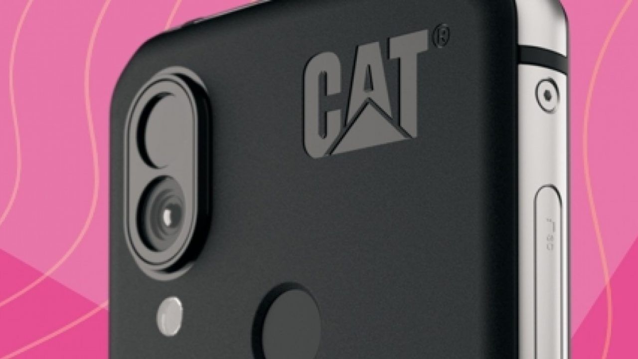 Не боїться майже нічого: Caterpillar випустила смартфон з унікальною камерою