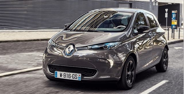 У Німеччині машина Renault Zoe стала майже безкоштовною через субсидії на електромобілі - фото 416584