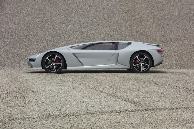 В Італії представили електроспорткар Bandini Dora - фото 416733