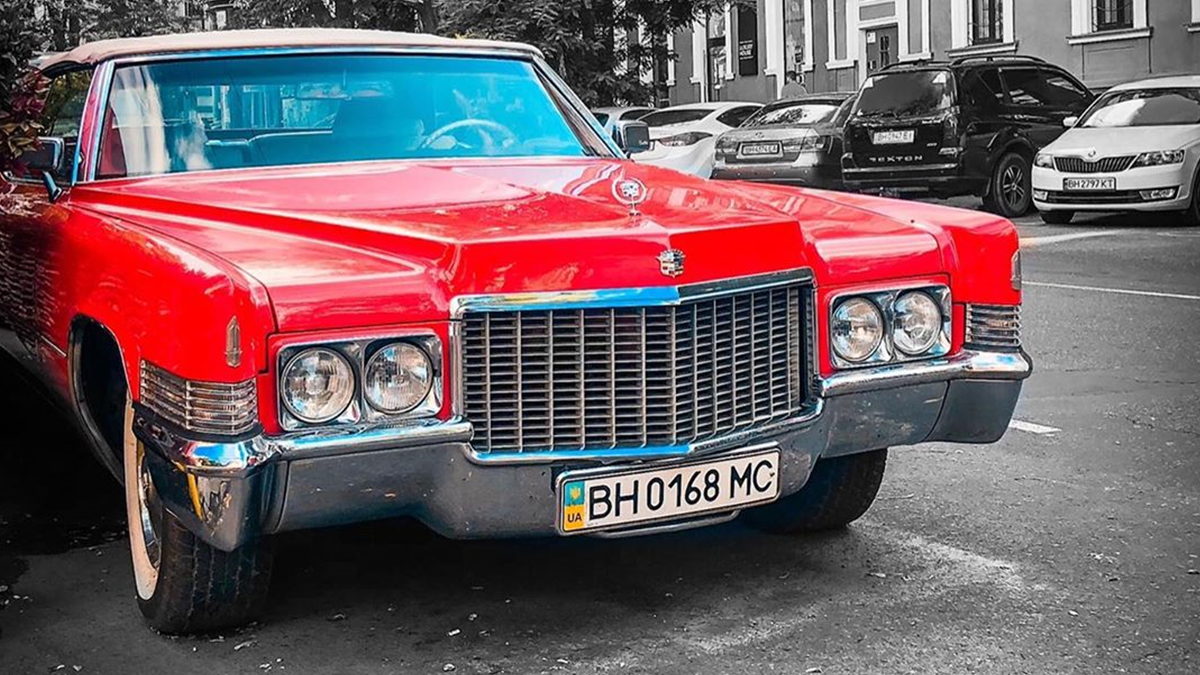 В Україні зняли розкішне американське авто 70-х