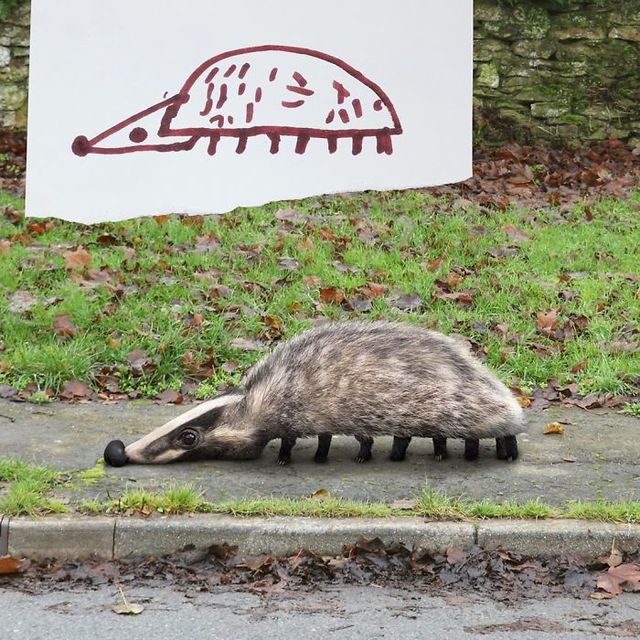 Тато оживляє малюнки своїх дітей: фотодобірка, від якої і смішно, і лячно - фото 416796