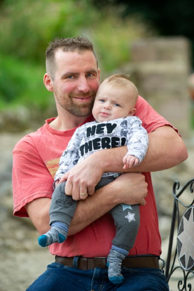 Подружжя добилися дозволу назвати сина 'диявольським' ім'ям - фото 417194