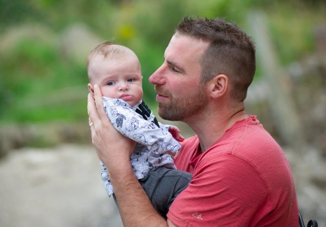 Подружжя добилися дозволу назвати сина 'диявольським' ім'ям - фото 417195