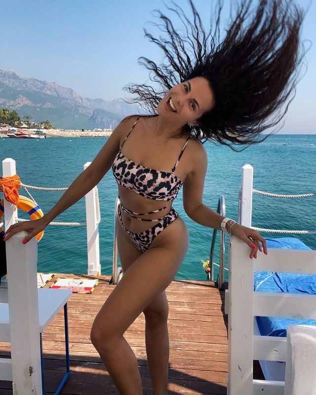 Настя Каменських показала спокусливі фото з відпочинку в Туреччині - фото 417881