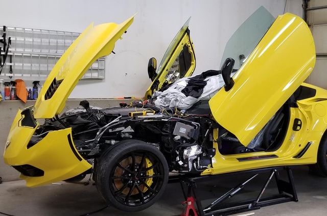 Історія, яка вражає: незрячий канадієць прозрів і відразу ж купив собі Chevrolet Corvette - фото 417962