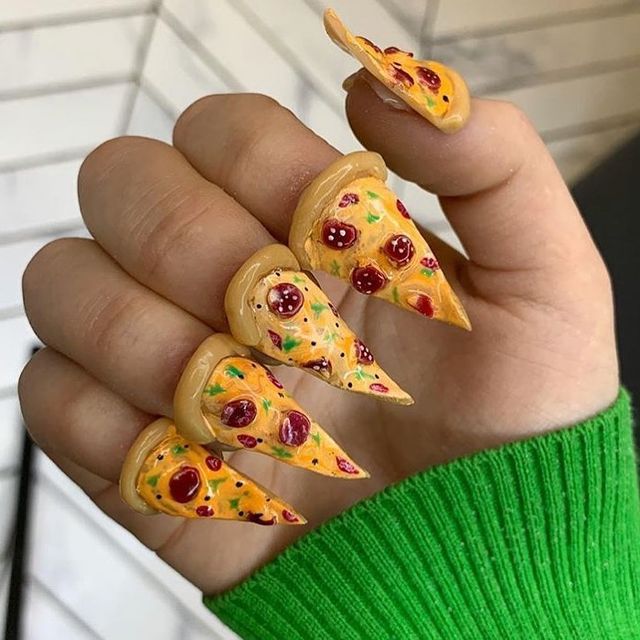 В Instagram набирає популярності сторінка, де колекціонують фото потворних речей - фото 418031