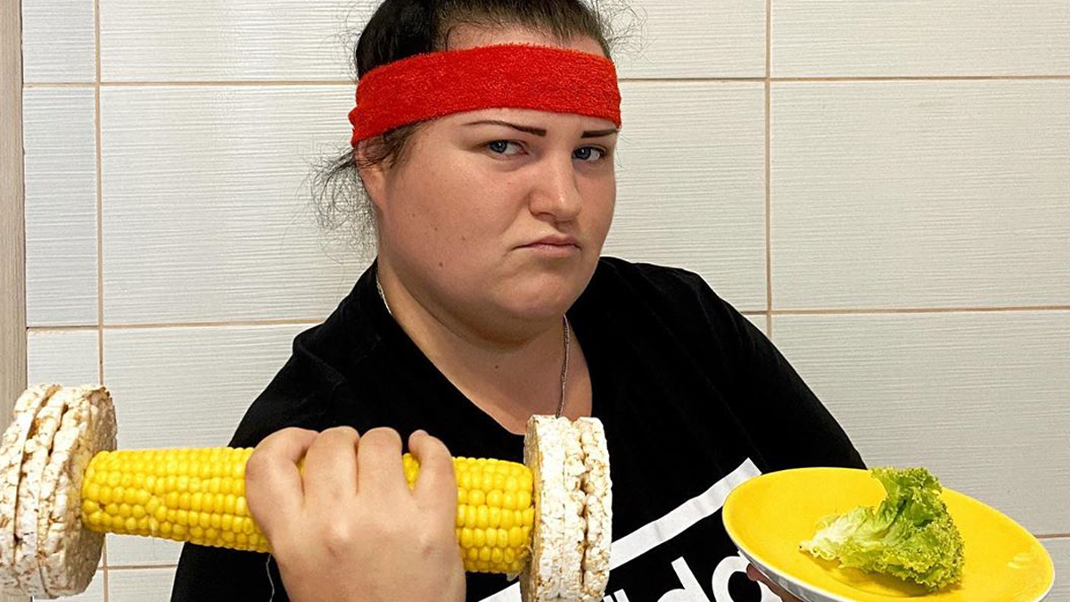 Альона Савраненко - фото 1