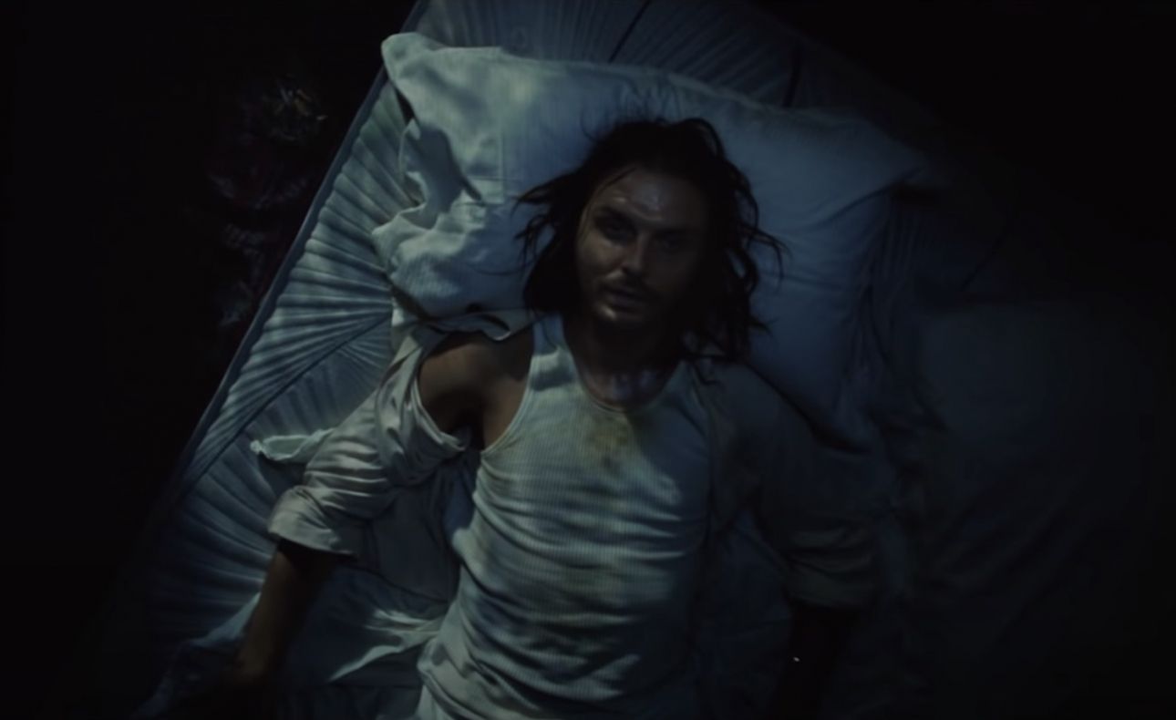 Зомбі-апокаліпсис уже тут: Hurts вразив фанатів кліпом на пісню Somebody