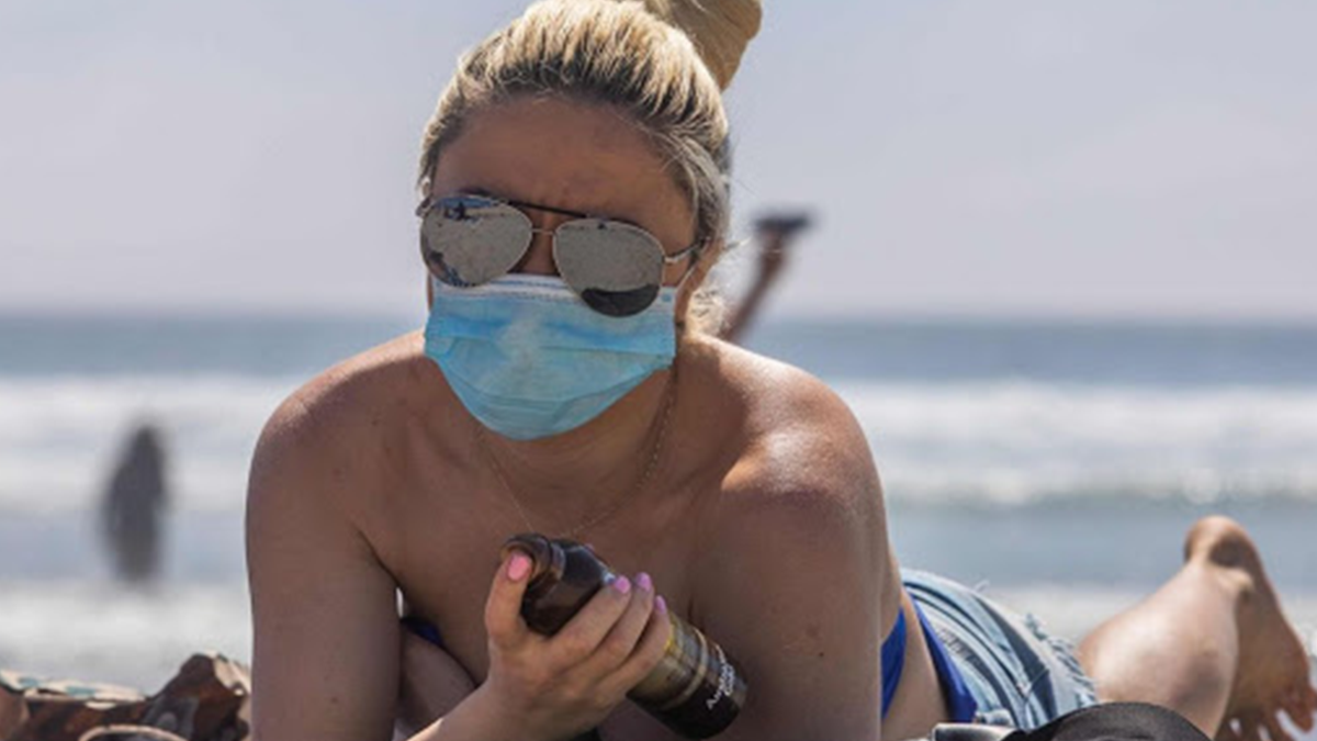 Як носити маски в спеку і не задихатися: простий лайфхак