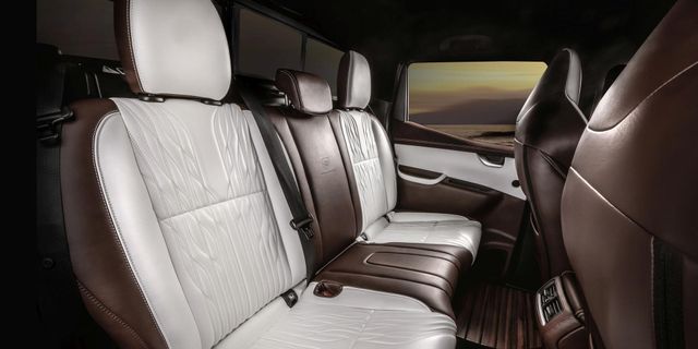 Mercedes-Benz X-Class виконали у стилі розкішної яхти: фото - фото 418888