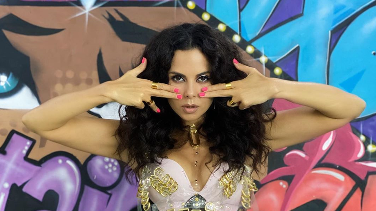 Настя Каменських - фото 1