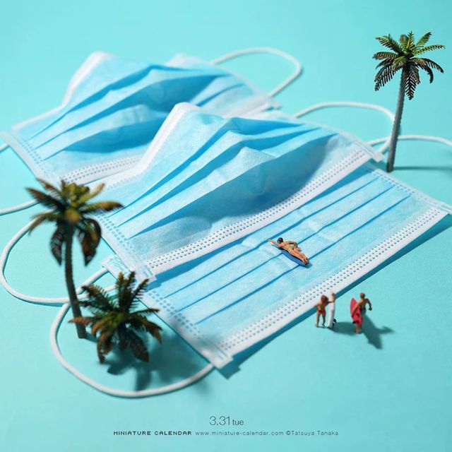 Мініатюрний календар: мисткиня створює круті композиції з коронавірусних атрибутів - фото 419224