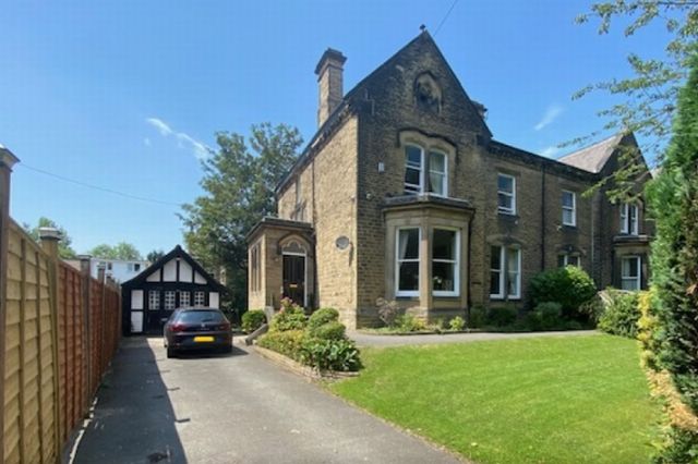 Стильний і доглянутий дім у Великобританії продають всього за 72 гривні: фото - фото 419395