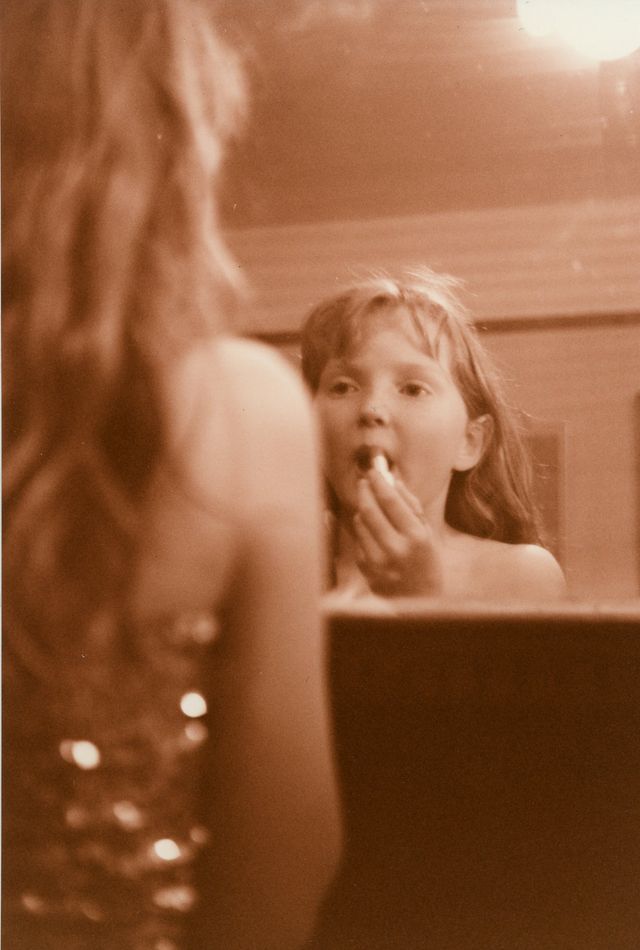 Моделі світу: як змінилася блакитноока красуня Лілі Коул, фото 18+ - фото 419559