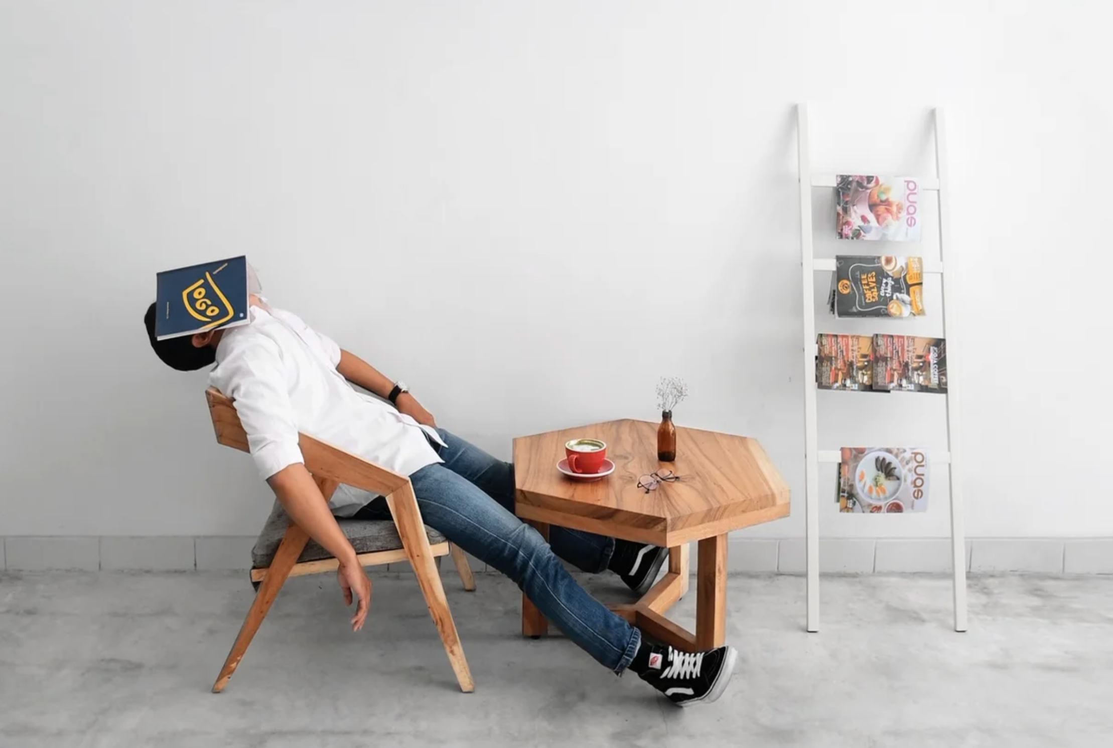 Як дефіцит сну впливає на вчинки людей