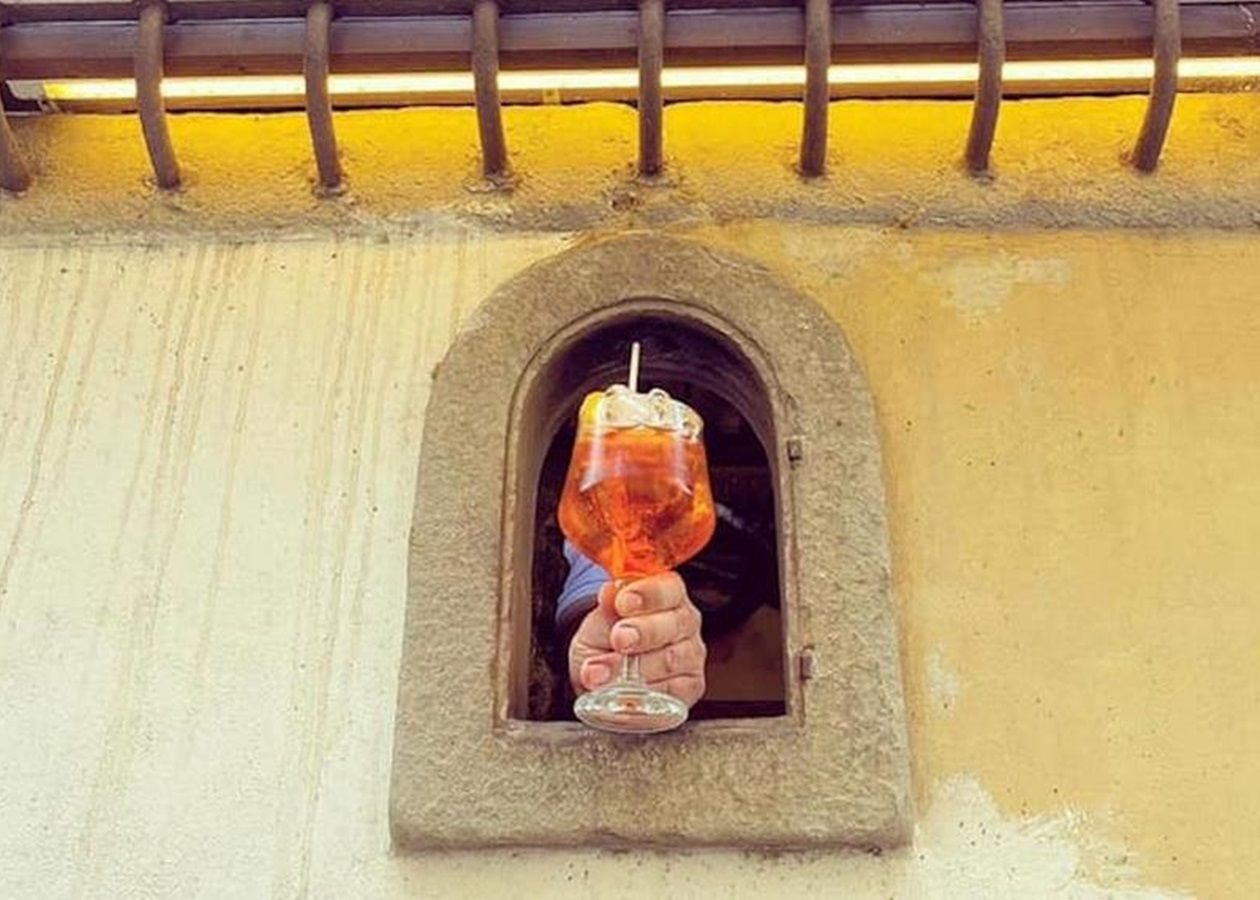 Винні віконця - фото 1