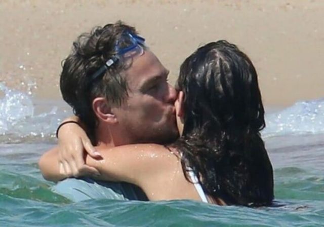 Ді Капріо зі своєю розкішною пасією потрапив у об'єктив папараці - фото 420356