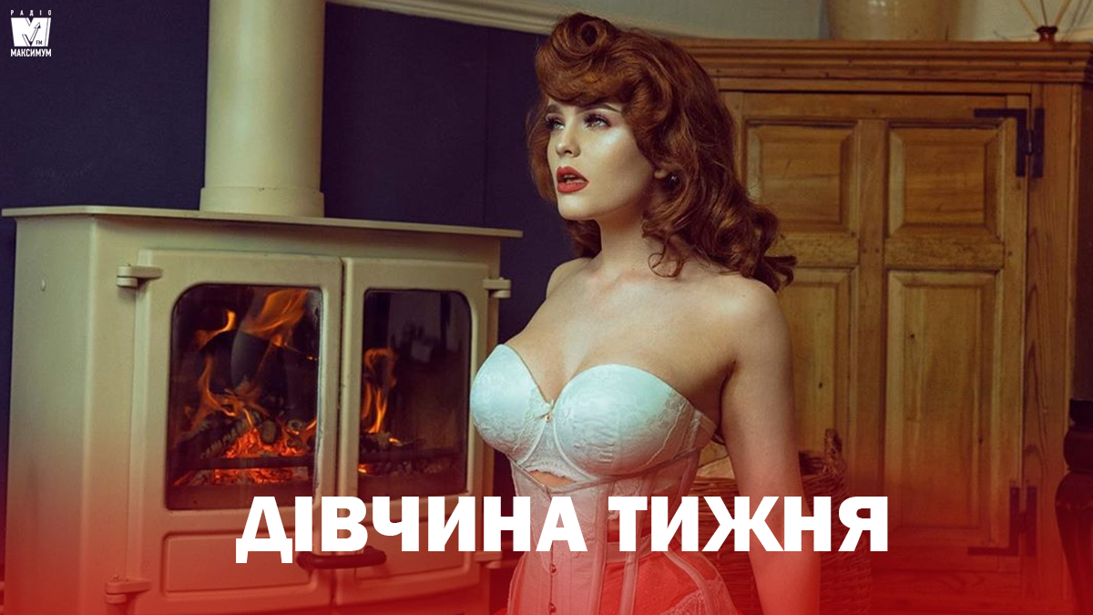 Дівчина тижня: вибухова альтернативна модель Нікі Робінсон, яка схожа на лісову фею (18+) - фото 1