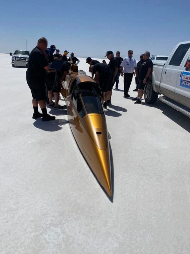 У США встановили світовий рекорд швидкості пересування на землі - фото 420537