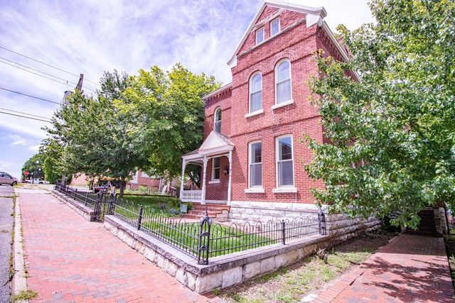 У США можна купити житловий будинок з власною в'язницею: фото - фото 420706