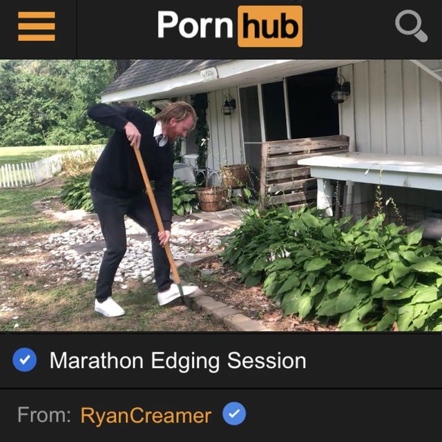 Чоловік, який підкорив PornHub несподіваними відео, розповів про початок кар'єри у порно - фото 420724