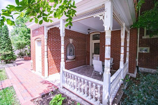 У США продають будиночок із несподіванкою у підвалі: фото - фото 420924