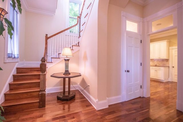 У США продають будиночок із несподіванкою у підвалі: фото - фото 420930