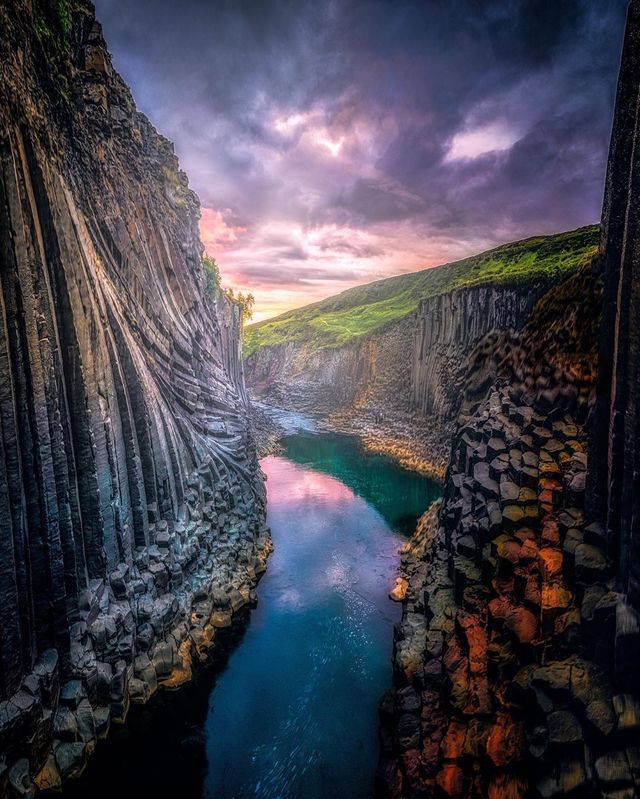 Німецький фотограф показує неймовірні мандри світом: яскраві фото - фото 421055