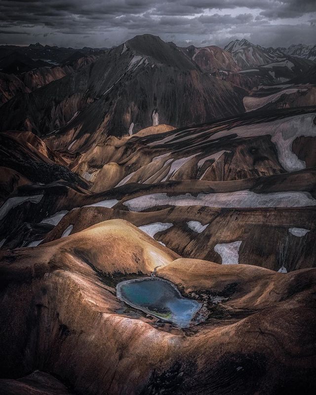 Німецький фотограф показує неймовірні мандри світом: яскраві фото - фото 421059