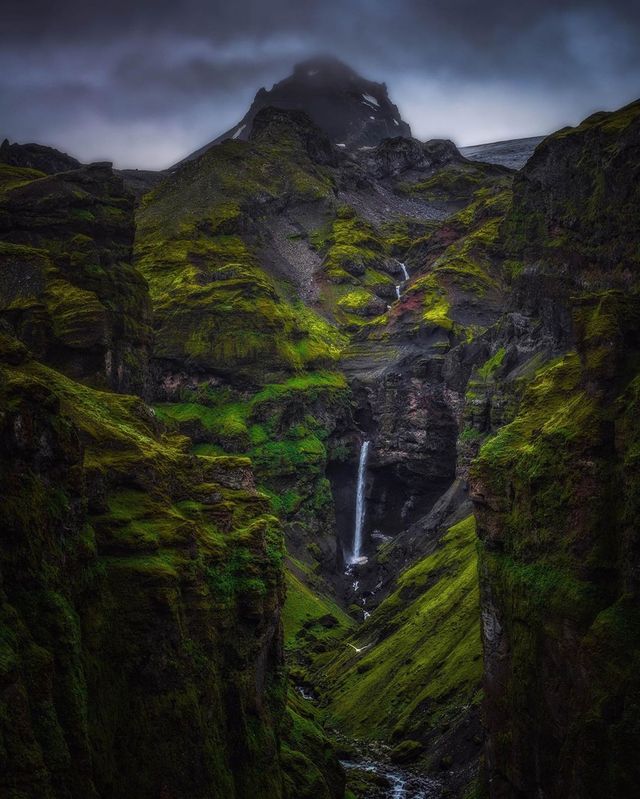 Німецький фотограф показує неймовірні мандри світом: яскраві фото - фото 421063