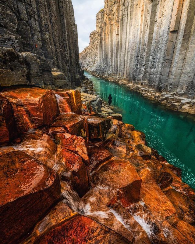Німецький фотограф показує неймовірні мандри світом: яскраві фото - фото 421065