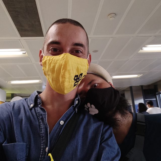 Масковий режим в аеропорту і літаку – обов'язковий - фото 421495