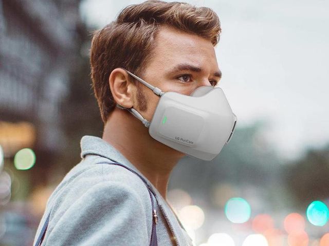 Маска оснащена HEPA-фільтрами - фото 422311