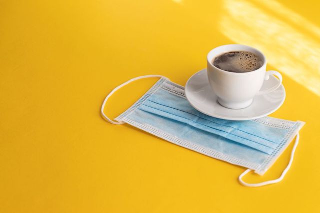 До звичного ритму життя повернеться лише кожен десятий - фото 422319