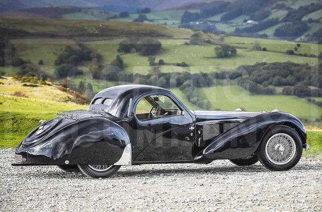 З молотка пустять 83-річний Bugatti з 220-сильним двигуном: його ціна космічна - фото 422632
