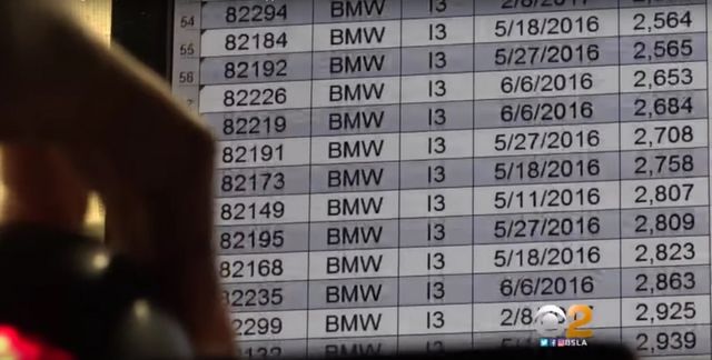 У США продають поліцейські BMW i3 за пів ціни: що з ними не так? - фото 423563