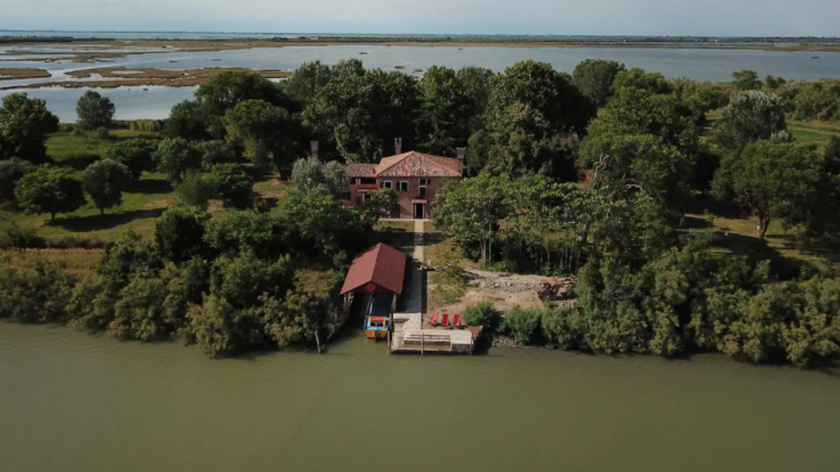 В Італії пропонують орендувати острів за 3 тисячі гривень