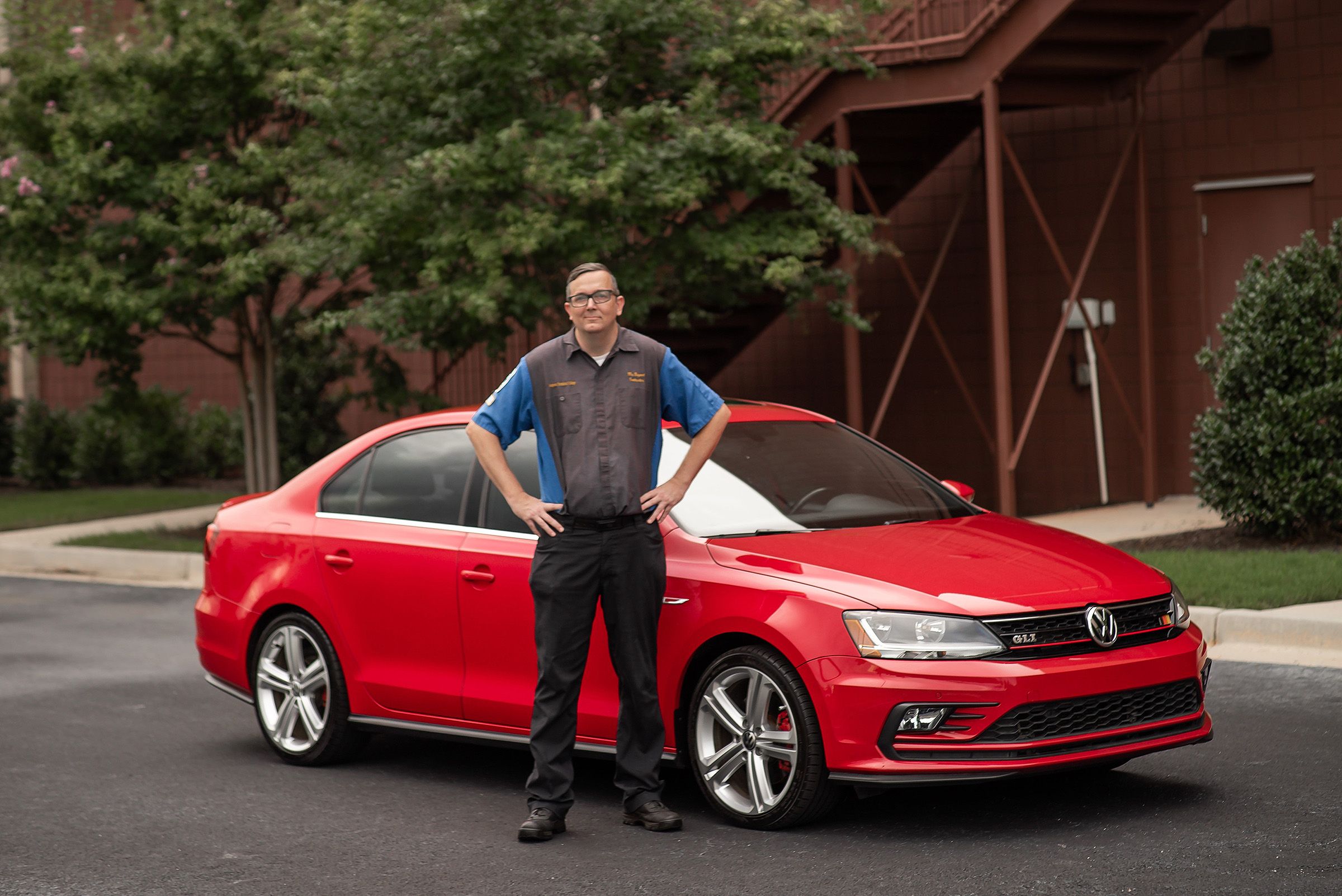 Справжня відданість бренду: американець за своє життя купив 42 авто Volkswagen